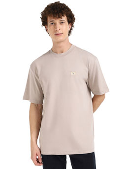 Calvin Klein - Men Beige Solid Relaxed Fit T-Shirt