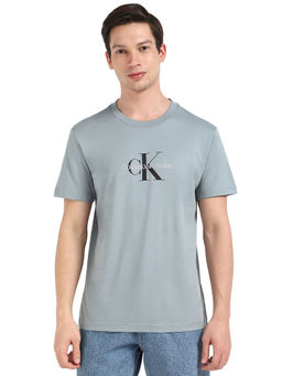 Calvin Klein - Men Blue Solid T-Shirt
