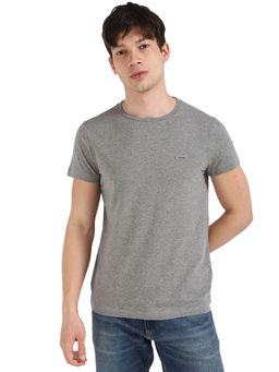 Calvin Klein - Men Grey Solid Slim Fit T-Shirt