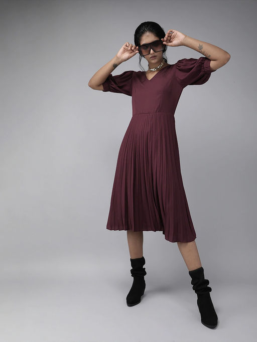 Buy RARE Women Casual Wine Colour Midi Solid Dress Online