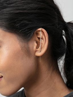 Twenty Dresses by Nykaa Fashion - The Limited Edition Ear Cuff