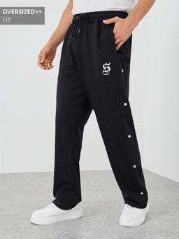 Styli - Black Men Embroidered Logo Side Popper Oversized Track Pant