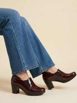 JODYHUB - Women Maroon Loafers