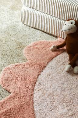 H&M - Pink Cotton Flower-Shaped Rug