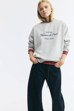 H&M - Women Grey Text-Motif Sweatshirt