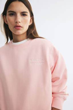 H&M - Women Pink Text-Motif Sweatshirt