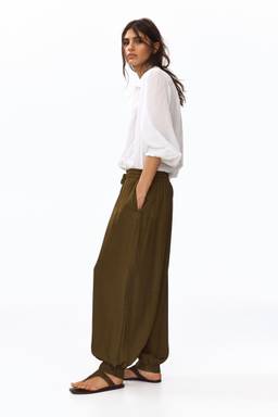 H&M - Women Green Balloon drawstring trousers