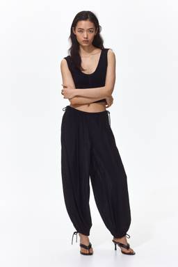 H&M - Women Black Balloon Drawstring Trouser