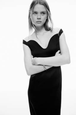 H&M - Women Black Fitted off-the-shoulder dress