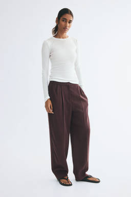 H&M - Women Burgundy Tailored Trousers