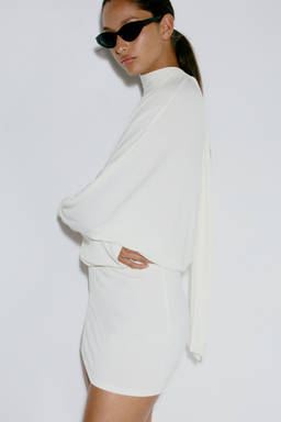 H&M - Women White Batwing-Sleeved Tie-Detail Dress