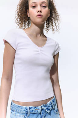 H&M - Women Pink Ribbed V-Neck Top