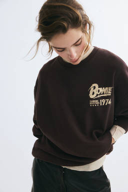 H&M - Women Brown Oversized Printed Sweatshirt