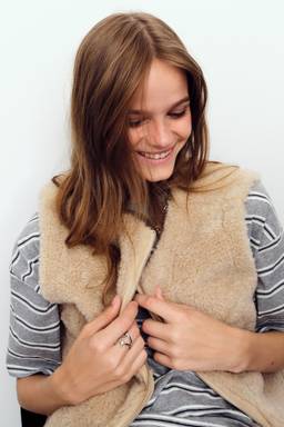 H&M - Women Beige Teddy Gilet