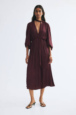 H&M - Women Red Scarf-Collar Satin Twill Dress
