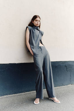 H&M - Women Grey Tailored barrel trousers