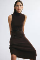 Brown color option