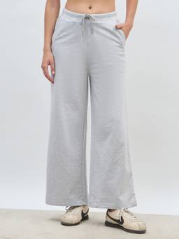 Styli - Women Grey Solid Mid Rise Straight Fit Full Length Pant