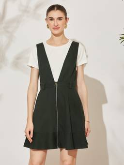 Miss Chase - Women's Bottle Green Solid Pinafore Dress With Side Pockets