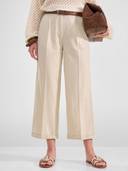 Beige color option, Currently selected