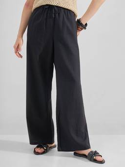 TOKYO TALKIES - Black Women Regular Fit Trouser