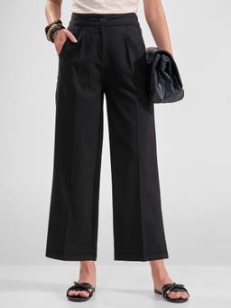 TOKYO TALKIES - Women Black Solid Mid Rise Trouser