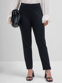 TOKYO TALKIES - Women Black Solid Slim Fit Mid Rise Trouser