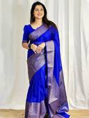 Blue color option, Sold out, Currently selected