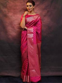 Mirraw - Elegant Pink Silk Blend Woven Saree