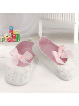 Baby Moo - Embroidered Floral White And Pink Booties