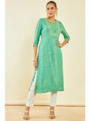 Green color option, Sold out, Currently selected
