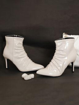 SHUZ TOUCH - Solid Glossy Pencil Heel Boots - Apricot