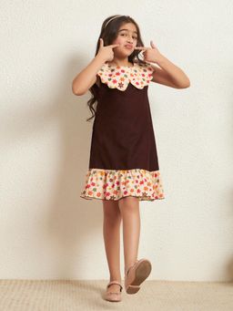 Bugandbees - Scalloped A-Line Brown Dress