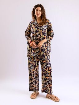 FEATHERS CLOSET - Navy Blue Tiger Printed Collar Shirt Cotton Co-Ord (Set of 2)