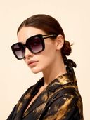 Grey color option, Currently selected