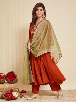 MOKOSH - Women’s Orange Velvet Embroidered Anarkali Kurta Pant with Olive Green Dupatta