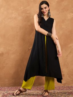 InWeave - Black Front Slit Kurta and Pant