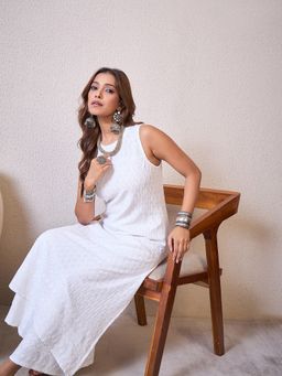 InWeave - White Chikankari Round Neck Kurta and Palazzo