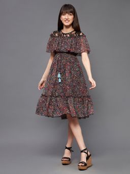Miss Chase - Women's Multicolored-base-black Round Neck Ruffled Knee- Length Dress
