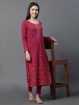 Aurelia - Maroon Geometric Printed Ethnic Winter Kurta With Leggings (Set of 2)