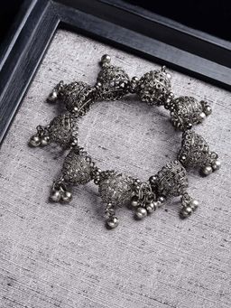 PANASH - Woman Oxidized Silver-Toned Bangle (2.6)