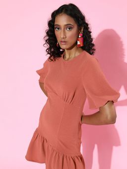 KASSUALLY - Pretty Pink Sleek Dress