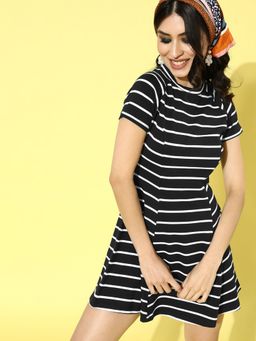 KASSUALLY - Black white Skater Dress