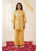 Yellow color option, Currently selected