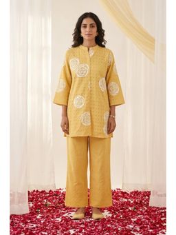 Autumnlane - Swades Canary Schiffli Cotton Co-Ord Set
