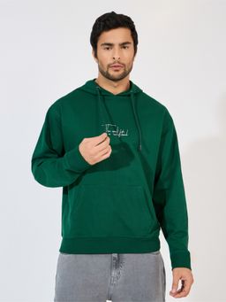 Styli - Men Green Solid Relaxed Fit Hoodie