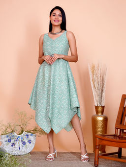 SALVIA SKY - Green Floral Cotton Sleeveless Kite Dress