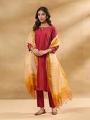 Gold color option, Sold out, Currently selected