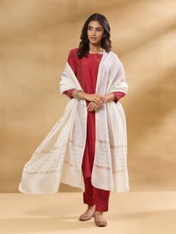 Fabindia - Natural Cotton Silk Blend Hand Embroidery Dupatta