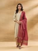 Maroon color option, Sold out, Currently selected